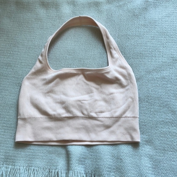 NWOT Fabletics Piper seamless halter  bralette II.  Light pink color - Picture 1 of 5